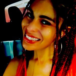 Meet your Posher, Shellymar